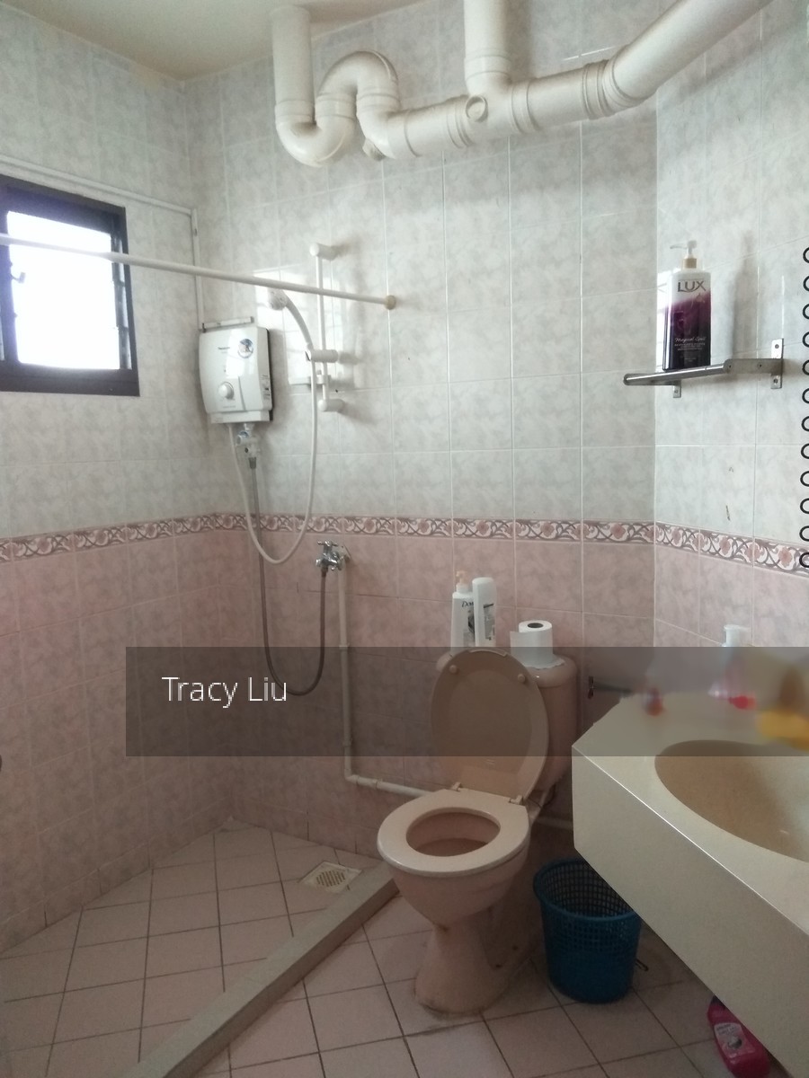 Blk 656B Jurong West Street 61 (Jurong West), HDB Executive #188024932